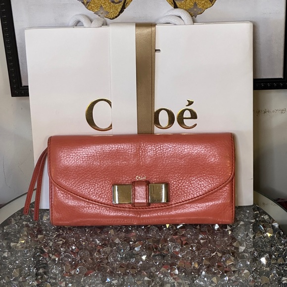 UGC - Chloé Lilly Continental Long Wallet.